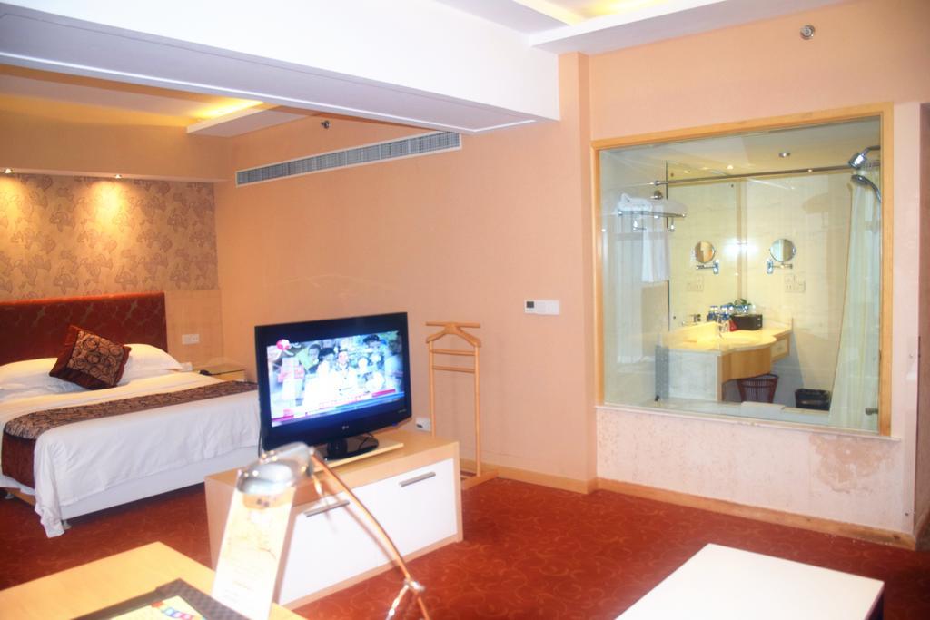 Puxi New Century Hotel Shanghai Exterior foto